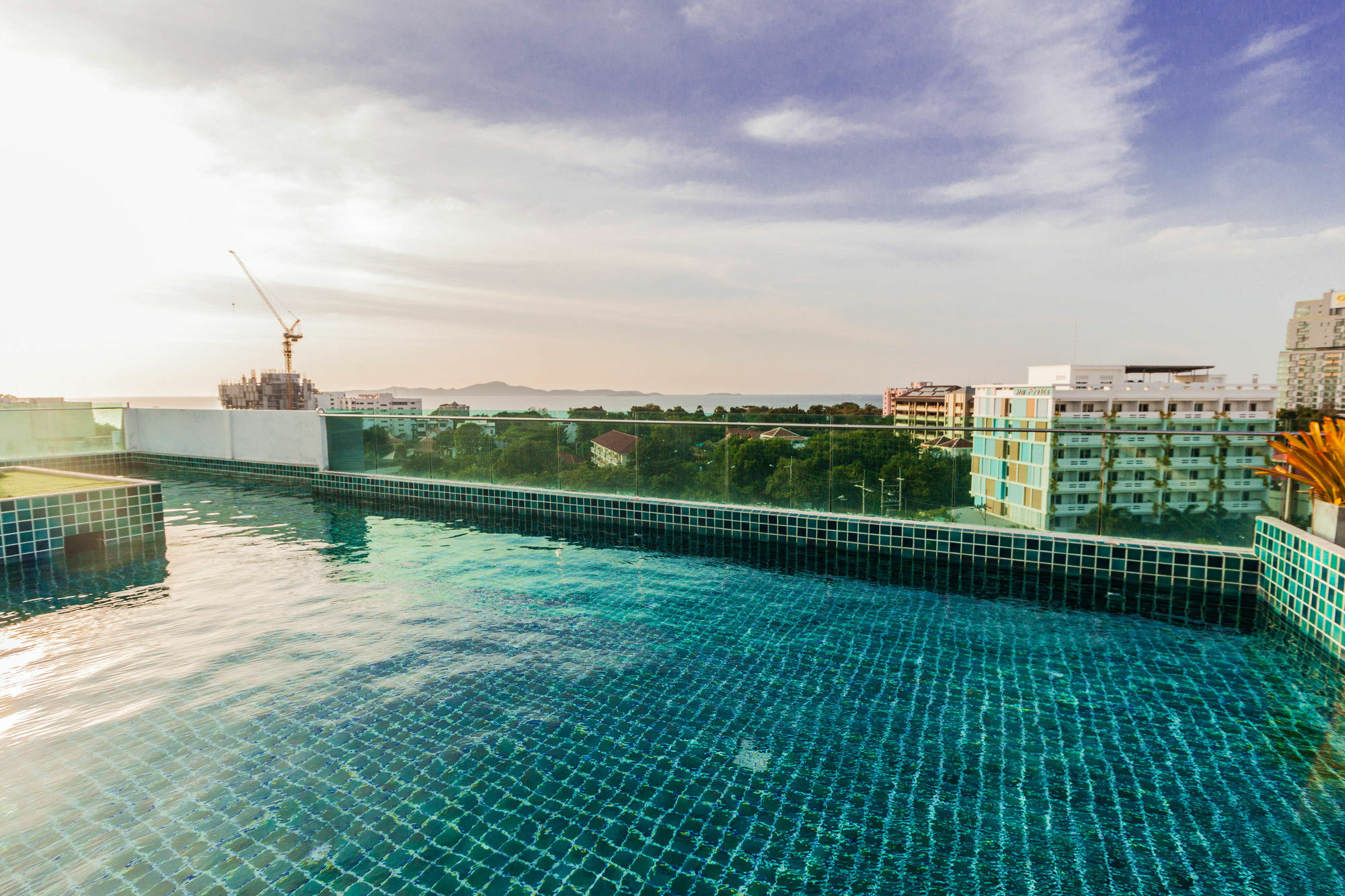 Laguna Bay 1 By Pattaya Sunny Rentals Екстериор снимка